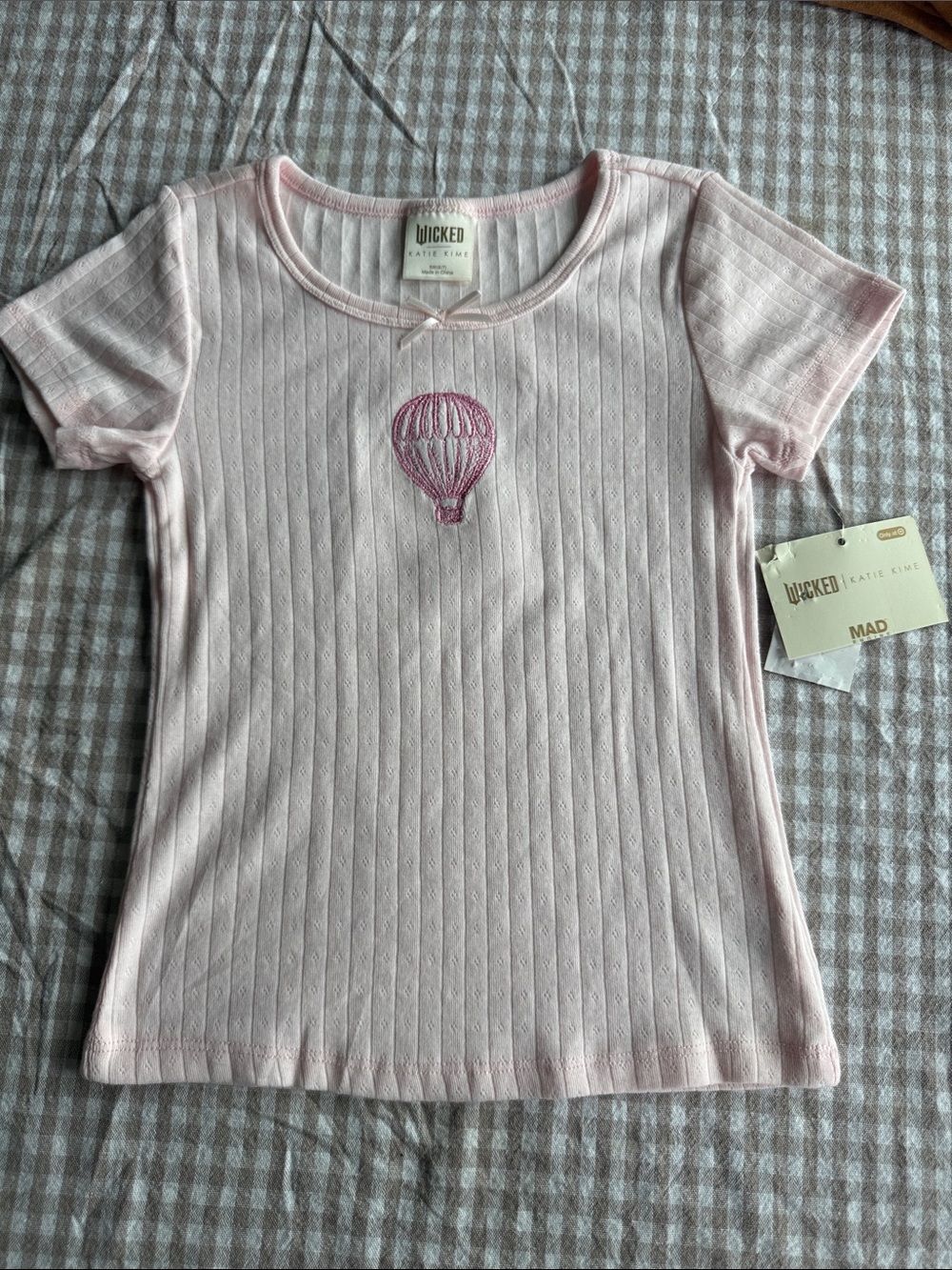 Katie K Pink Short Sleeve Tee with Embroidered Hot Air Balloon